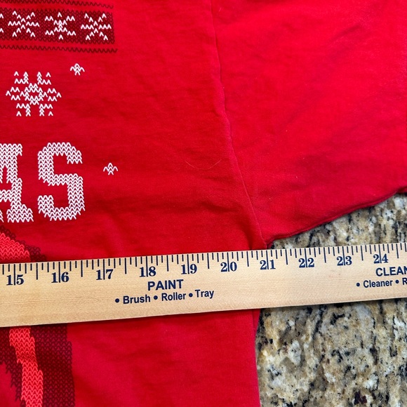 Meowy Christmas grumpy cat T-shirt. Unisex size large - Picture 4 of 5